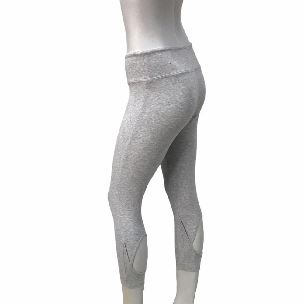 Victoria Sport “Knockout” w/ keyhole